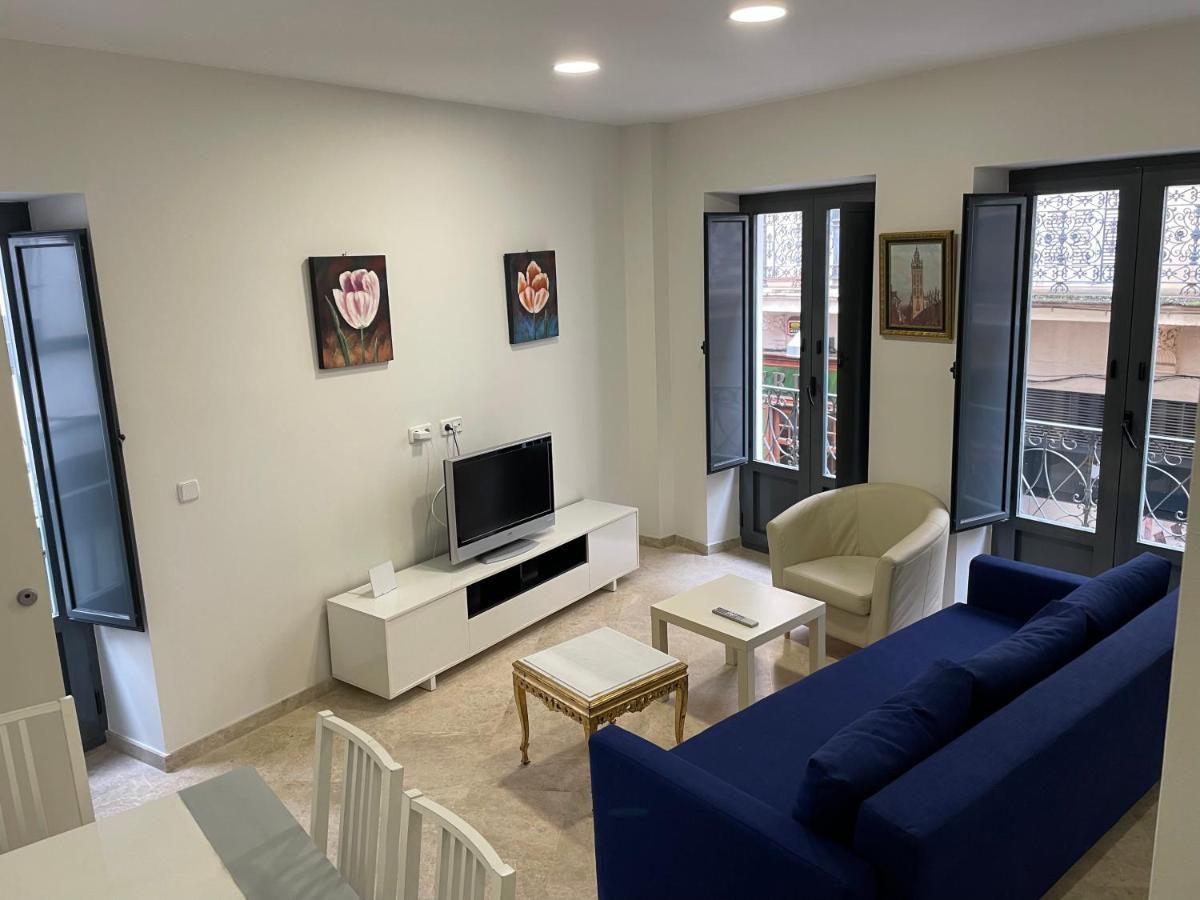 Petit Sagasta Apartamentos-Sagasta Sevilla Dış mekan fotoğraf