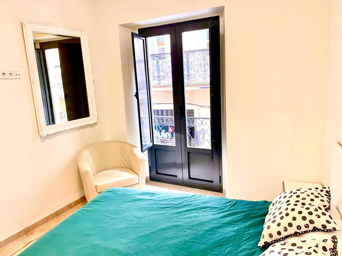 Petit Sagasta Apartamentos-Sagasta Sevilla Dış mekan fotoğraf